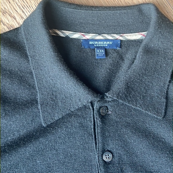 Burberry sweater - Picture 2 of 11